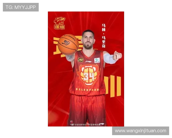 周鹏：从篮球场上的拼搏者到生活中的坚韧榜样，探索他的成长与奋斗之路