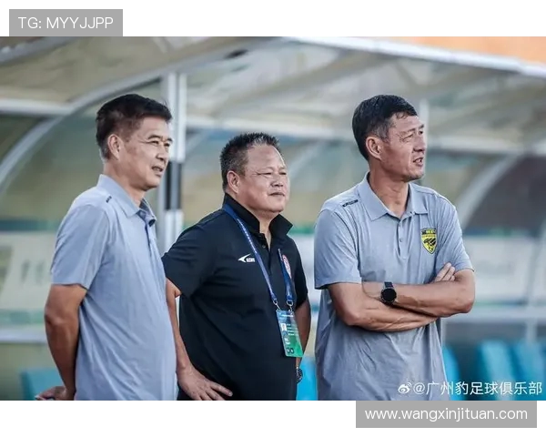 广州篮球队力量变革引发热议全新战术与团队协作的探索之路